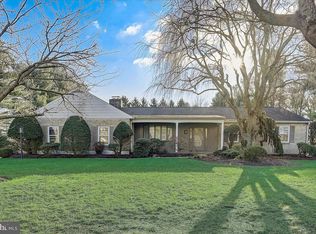 89 Valley Green Dr, Doylestown, PA 18901