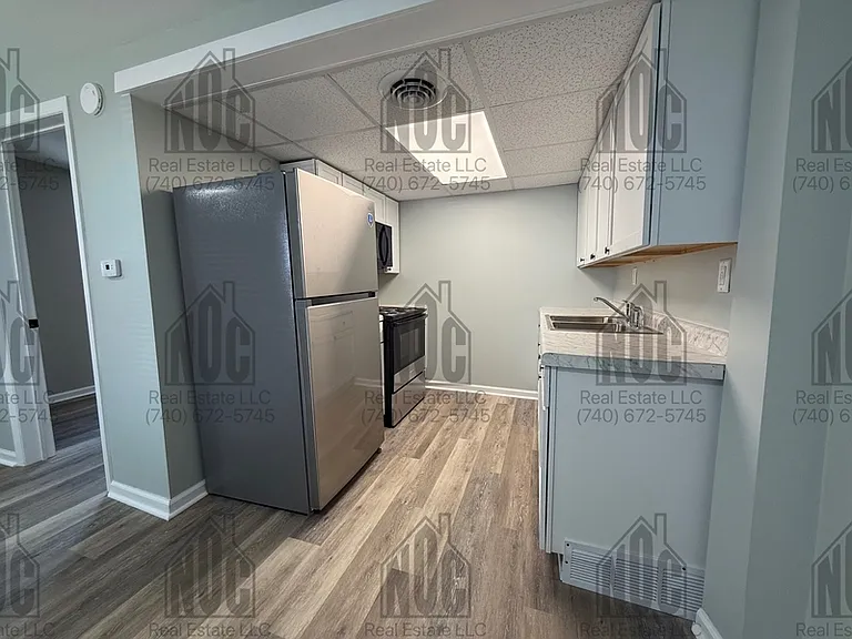 724 E Main St #B — Photo 4