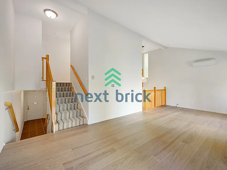 100 108th Ave SE #BELLEVUE 100 — Photo 14
