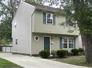 6073 Tall Oaks Dr, Mentor On The Lake, OH 44060
