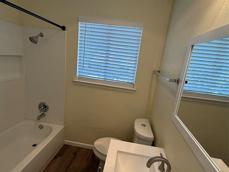 8810 Clearbrook Trl #A — Photo 7