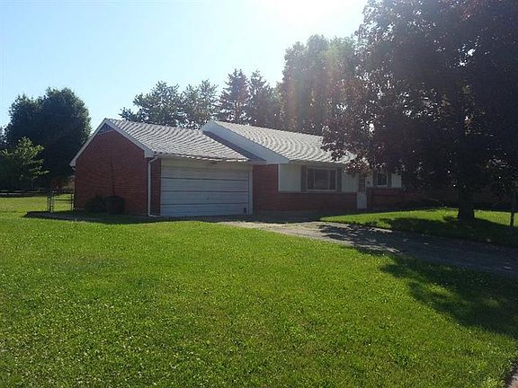 2nd image of 568 Martin Dr
