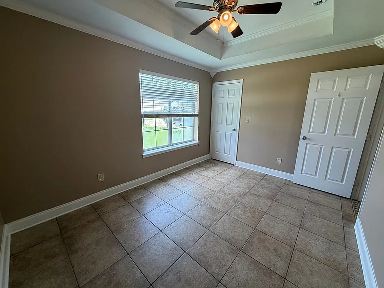 614 Alex Way — Photo 12