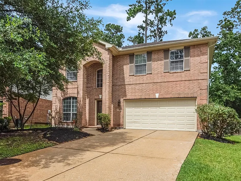 75 N Spinning Wheel Cir — Photo 1