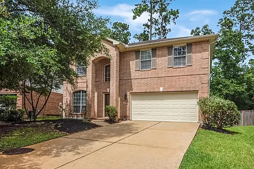 75 N Spinning Wheel Cir Photo 1