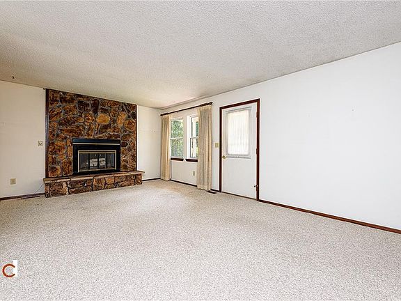 2nd image of 6 Swarthmoor Ln