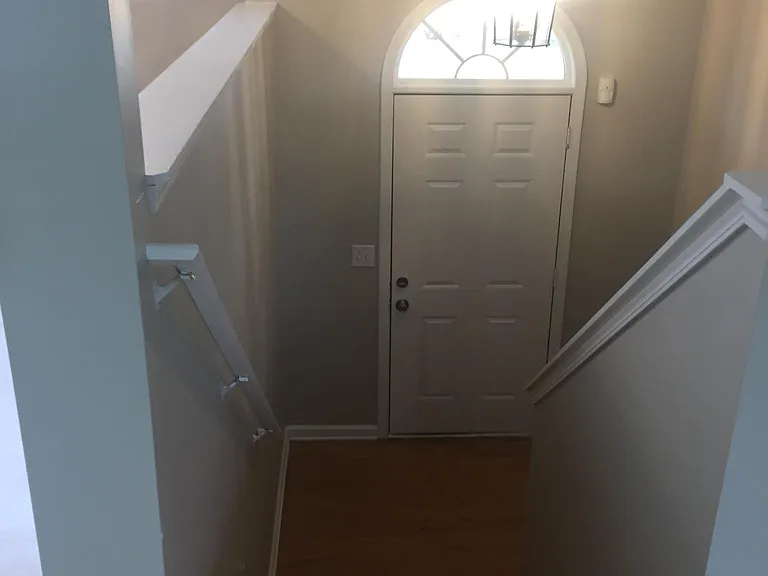 557 Ransom Way — Photo 16