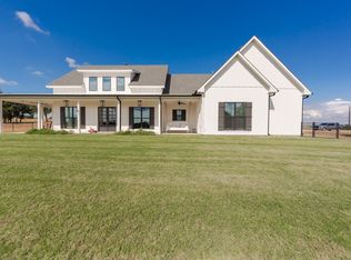 469 Rolling Hills Blvd, Alvord, TX 76225