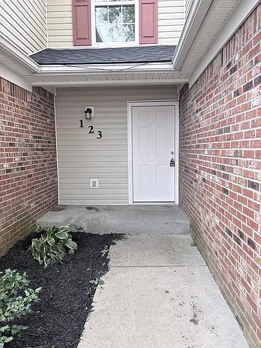 123 Karen Ct Photo 1