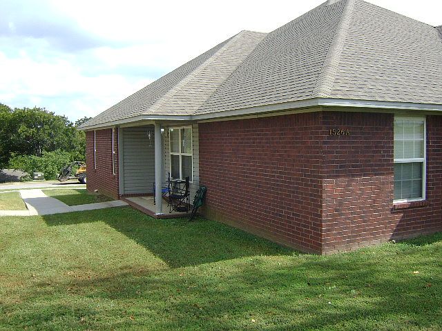 1st image of 1524A N 24th St