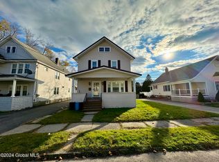 11 Crescent Avenue, Amsterdam, NY 12010