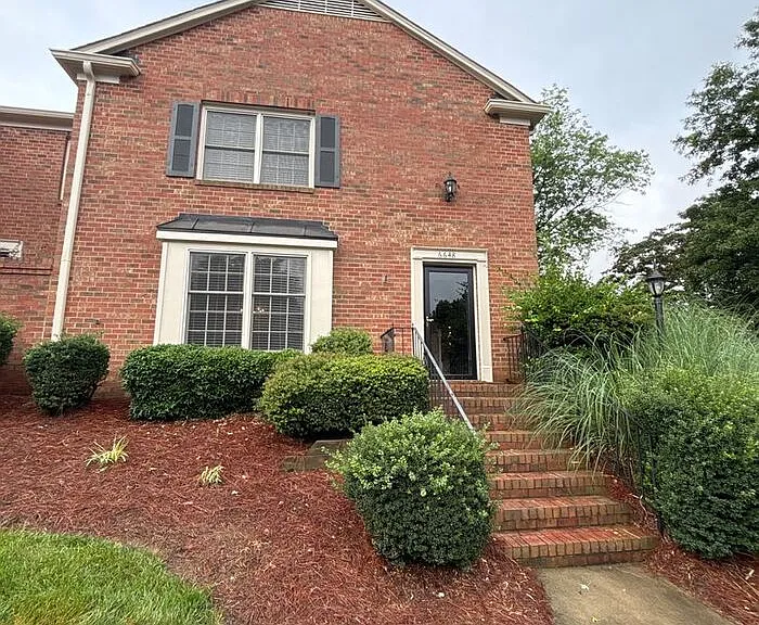 6648 Bunker Hill Cir — Photo 1