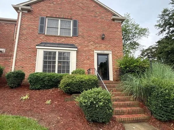 6648 Bunker Hill Cir, Charlotte, NC 28210