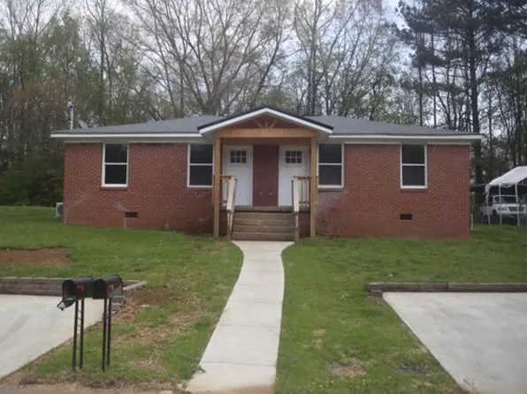 5326 Usher Dr #B, Chattanooga, TN 37410