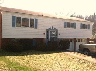 4 Kiltie Dr, Pittsburgh, PA