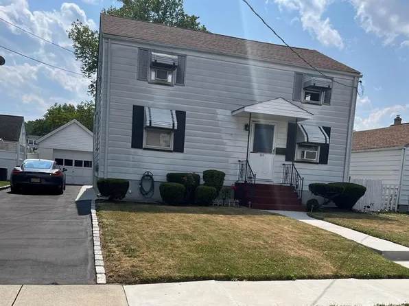 303 Desota Ave, Woodbridge, NJ 07095
