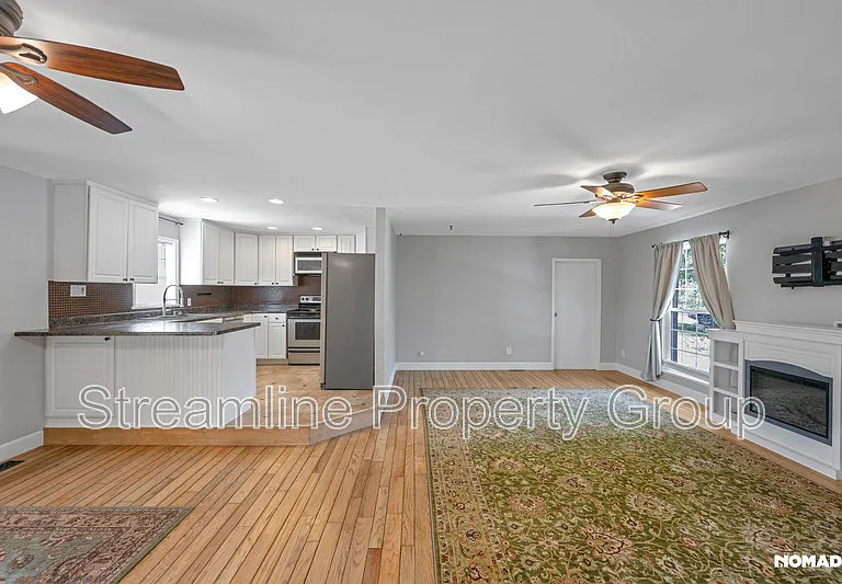 10136 W Keene Ave — Photo 16