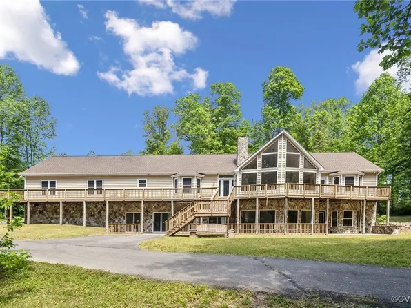 6002 Prospectors Bluff Ln, Mechanicsville, VA 23116