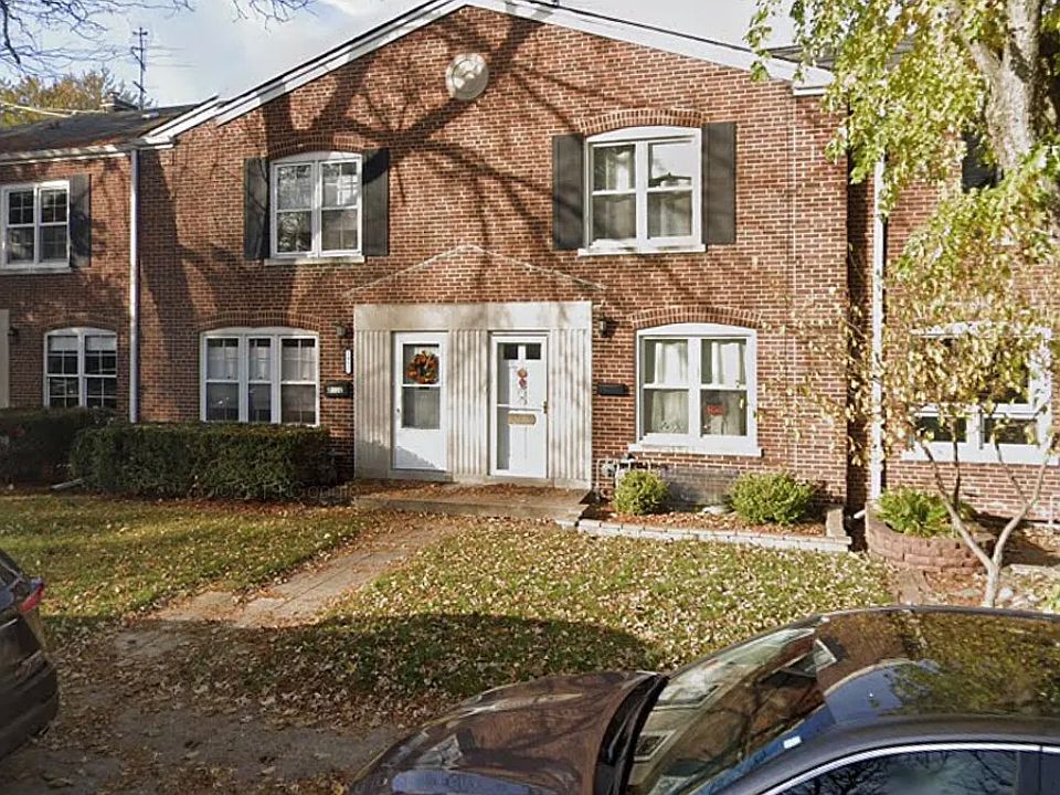 1st image of 2950 Desplaines Ave