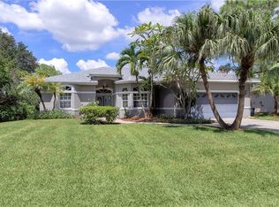 8161 Sandpiper Rd, Fort Myers, FL 33967