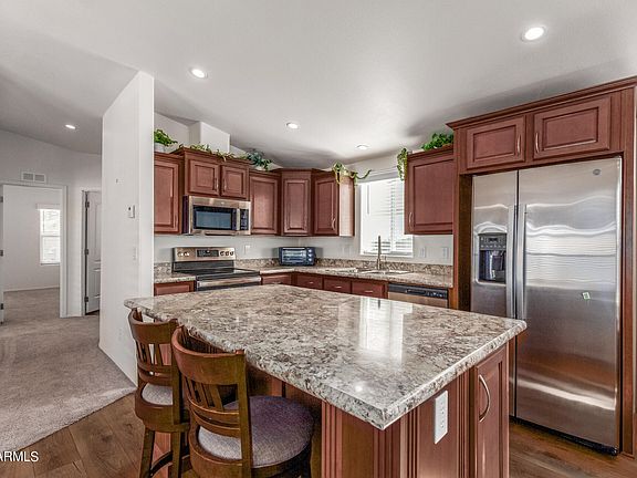 5th image of 17506 W VAN BUREN Street #450