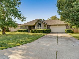 5391 W Josh St, Springfield, MO 65802