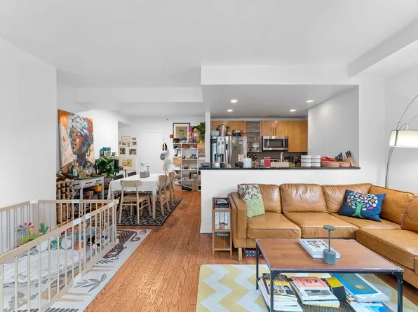 149 Essex St APT 3F, Jersey City, NJ 07302