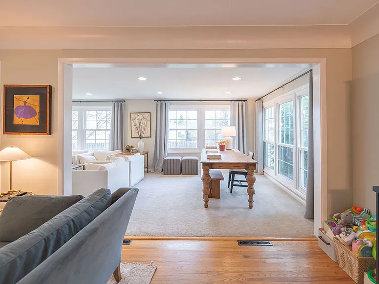 23213 Fairmount Blvd — Photo 33