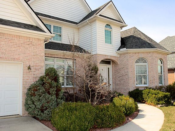 3rd image of 1453 Muirfield Dr
