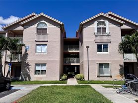 10420 SW 158th Ct