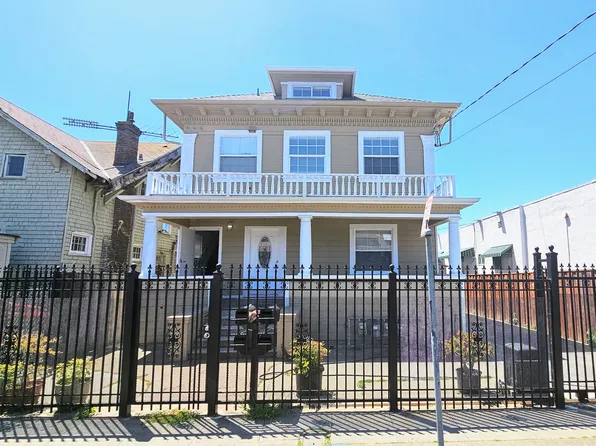 5117 Foothill Blvd APT 4, Oakland, CA 94601