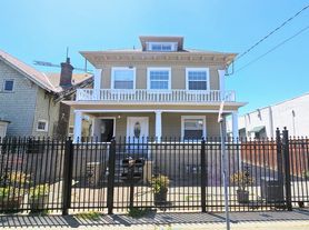 5117 Foothill Blvd
