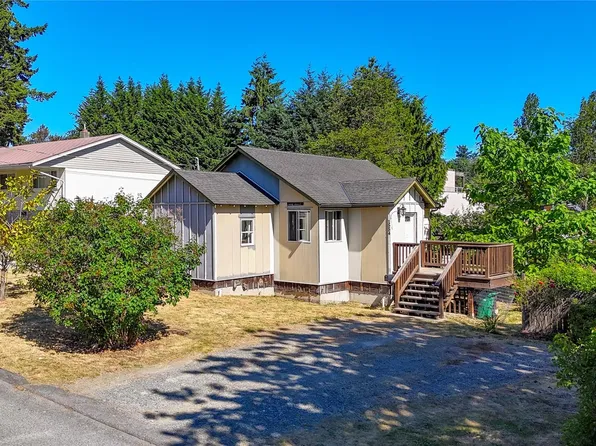 1554 Bartlett St, Nanaimo, BC V9S 1C2
