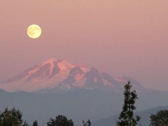 moonrise from the deck