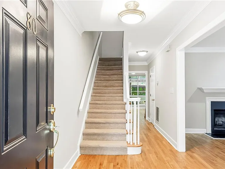 7500 Roswell Rd #80 — Photo 3