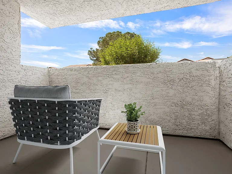 Fresh air and open skies, right at home.