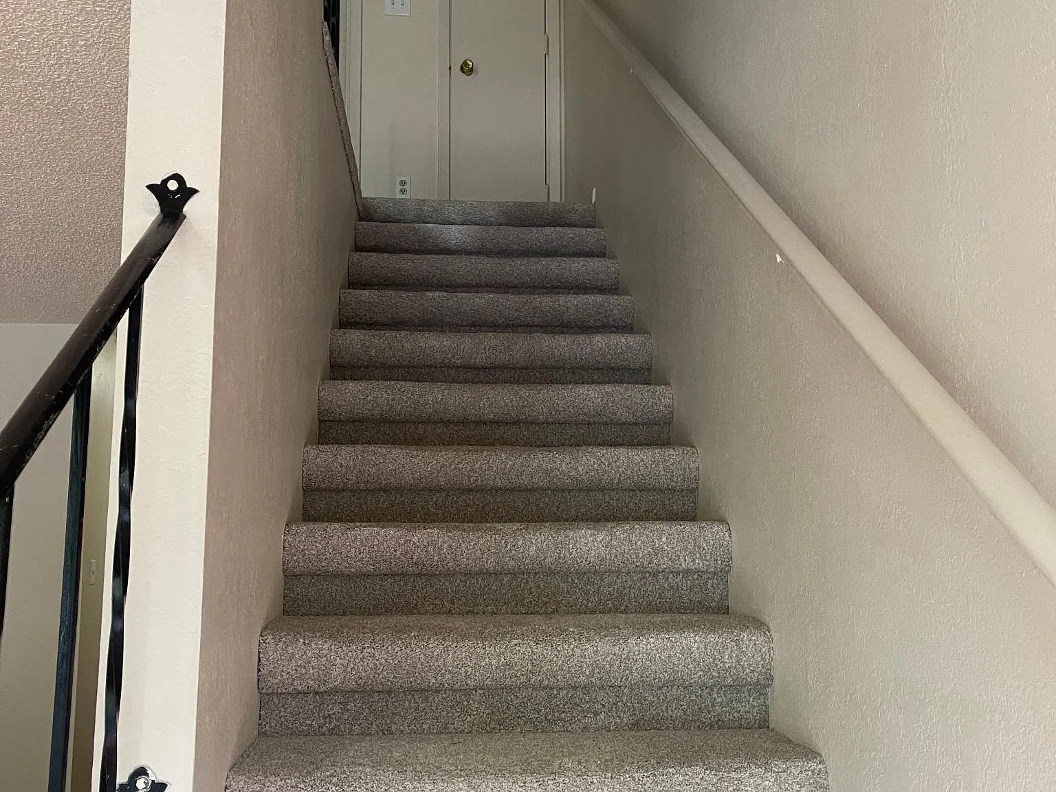 3300 Brookside Dr — Photo 2