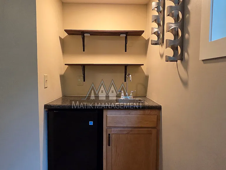 2609 25th St NW — Photo 52