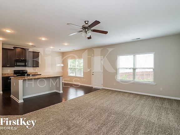 3rd image of 505 Mill Ridge Rd