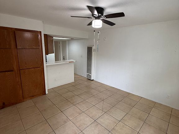 2nd image of 4276 36th St APT 2