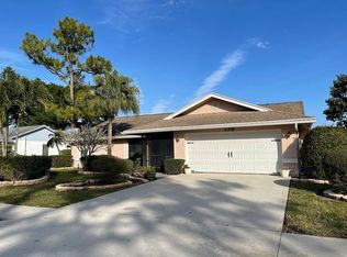 179 Parkwood Dr, Royal Palm Beach, FL 33411
