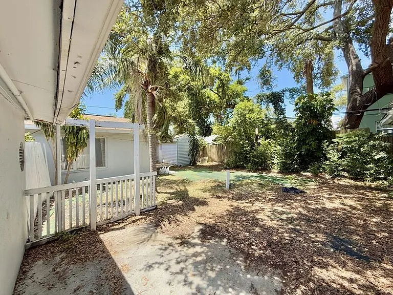 1438 San Juan Ct — Photo 35
