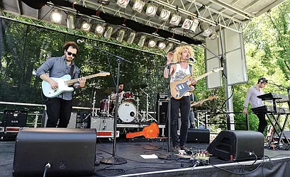 Rented by Manhattan Management LLC