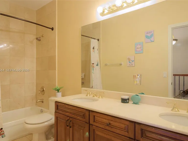 22131 SW 87th Pl — Photo 12