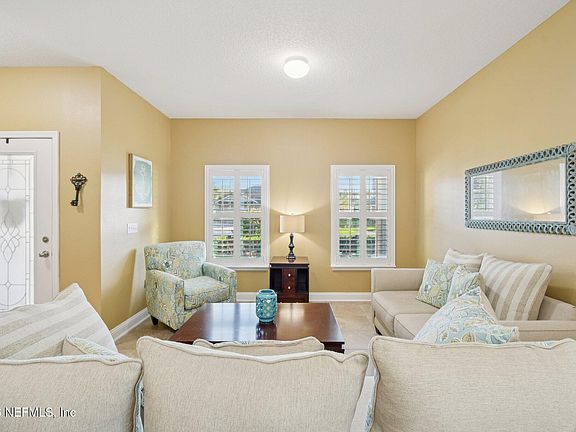 5th image of 745 W KINGS COLLEGE Drive