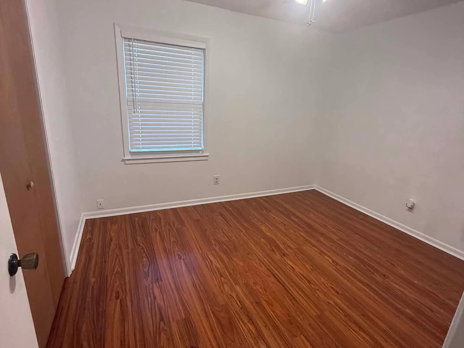 3 bed, 1320 sqft, $1,350 — Photo 4