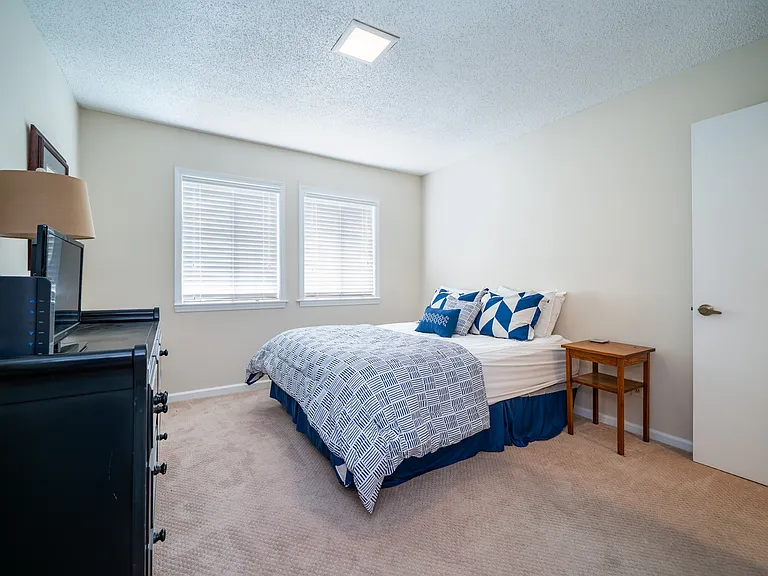49 Lake Dr #M-6 — Photo 5