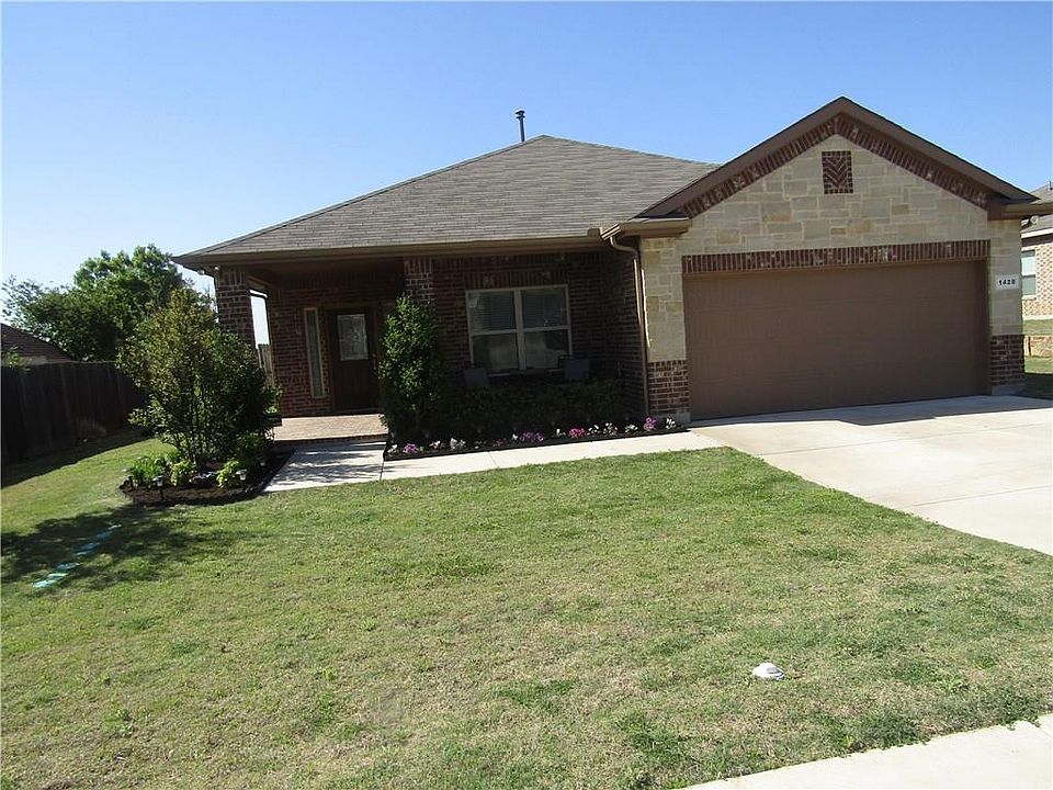 1st image of 1428 Glenwood Dr