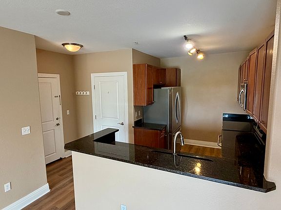 3rd image of 9039 E Panorama Cir #C-301