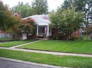 5495 Green Acres Ct, Cincinnati, OH 45248